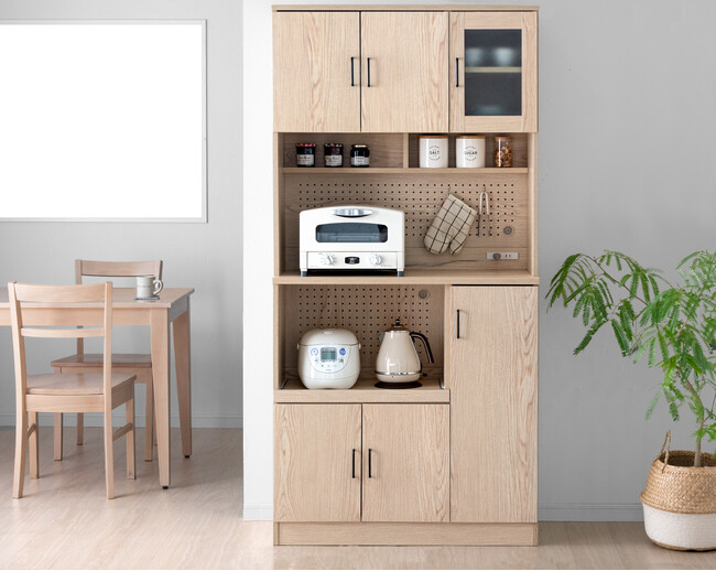 新生活にピッタリ! “有孔ボード付きキッチン収納”発売開始！家電、食器、食品ストックまで、これ1台で省スペースに整理可能