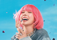 『ホットペッパービューティー』ポイント最大50%還元の「ビビビ祭」を開催!2026年1月5日(月)事前エントリー受付開始。仲 里依紗さんがブラウンヘアからピンクボブに大変身!窓に映る自分を見て笑顔に 街に繰り出す新CM公開。<インタビュー・メイキング> 2026年の抱負は「旅」! 「アイスランドでオーロラを見たい」