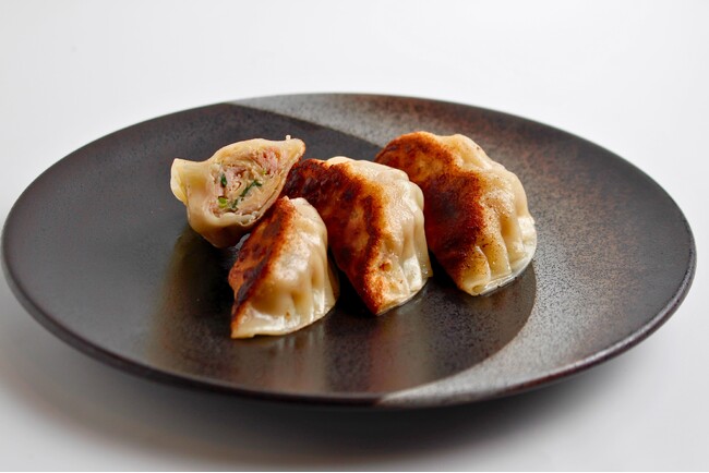 新発売！ 東京メンマ入り餃子