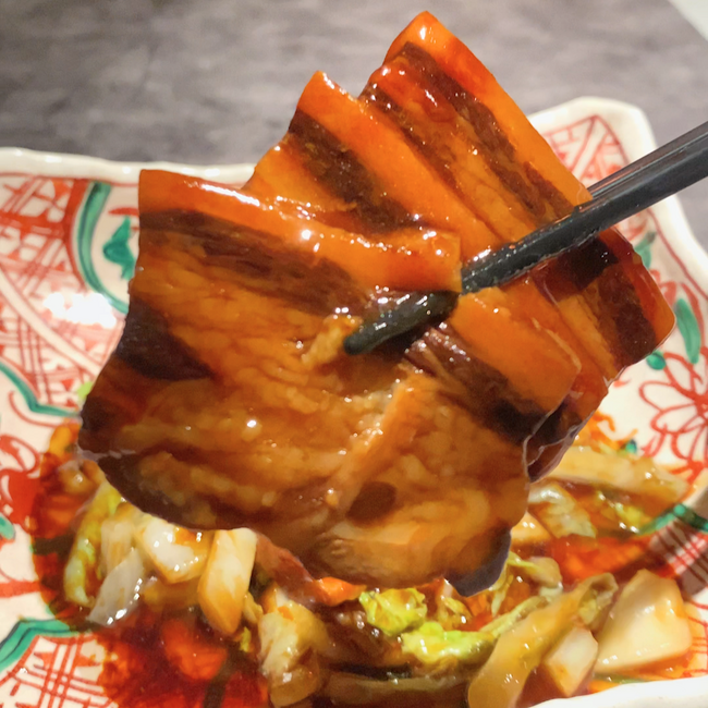 【神戸壺中天】1月限定おすすめアラカルト登場！豚バラと天津冬菜の重ね蒸し煮＆牡蠣の唐辛子炒め