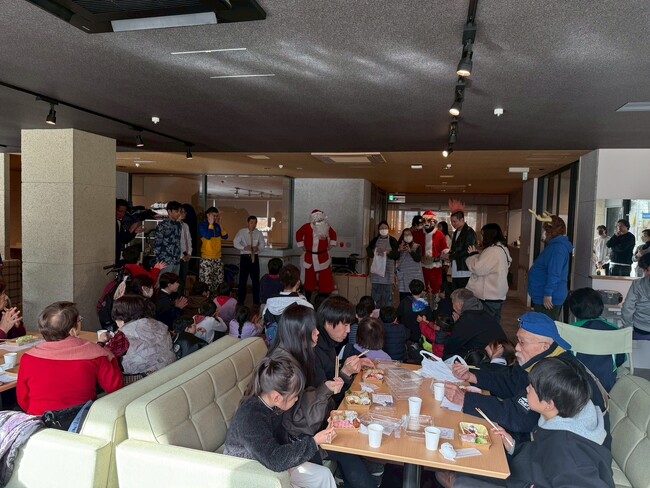 笑いとエンターテインメントで、地域の未来を育てる咲ネクスト株式会社、「お笑い子ども食堂」プロジェクトを2026年より本格始動