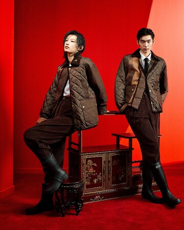 Barbour × Feng Chen Wang、東洋と西洋を結ぶコラボレーションを発表