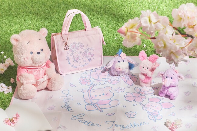 春の風に舞うプーさんたちが愛らしい、桜をテーマにした新コレクションが登場！つぶらな瞳や花びらモチーフがポイントのアイテムをディズニーストアで1月16日（金）より順次発売
