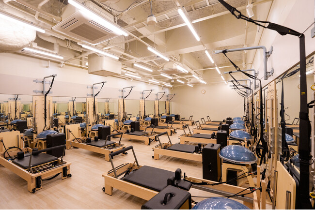 姿勢改善に特化した女性専用マシンピラティススタジオ「Repilates（リピラティス）」名古屋グローバルゲートが2026年3月オープン！