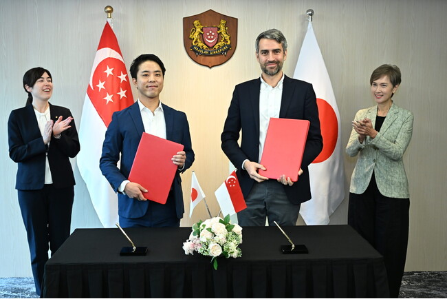 YaqumoとEntropica Labs、シンガポールおよび日本政府立会のもとでMOUを締結
