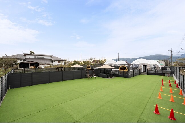滋賀県高島市・琵琶湖畔に愛犬と過ごせるグランピングリゾート「Galaxy Glamping Dog Premium」が誕生。～大切な愛犬とのかけがえのないひとときを～