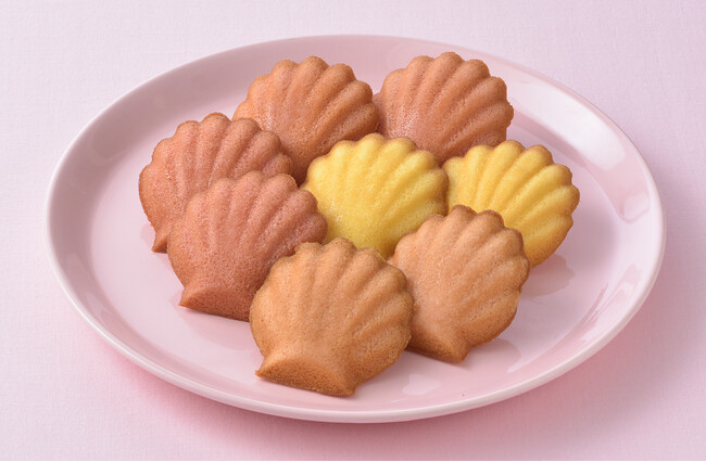 【銀座コージーコーナー】春限定の焼菓子アソート「春のマドレーヌ」と「さくらと抹茶のケーキ」が登場！