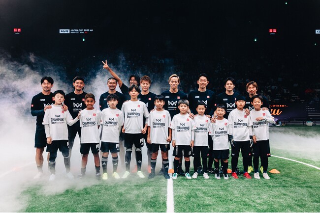 本田圭佑考案の4人制サッカー「4v4」全国大会開催。2025年シーズンのU10王者は「morochan,s U10」、U12王者は「アシカマトリ」！