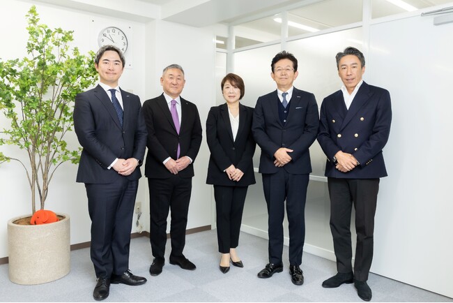（株）ドムドムフードサービス 代表取締役社長 藤崎 忍　マネジメント・バイアウト（MBO）実施