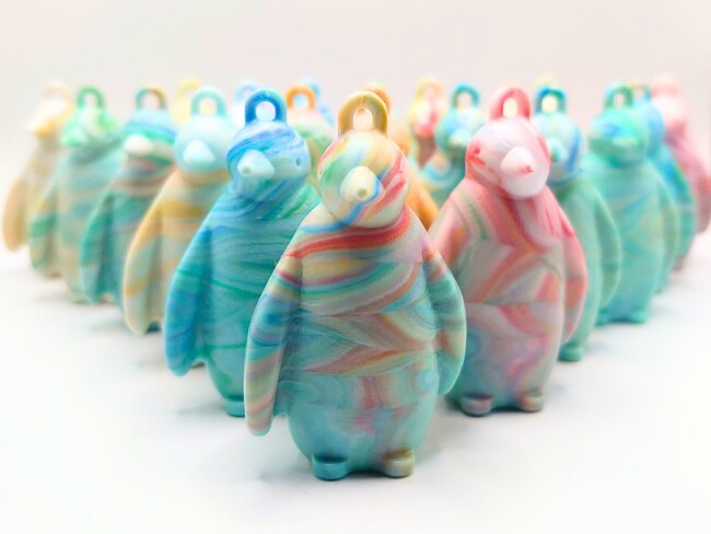 ペットボトルキャップから“ファーストペンギン”を生み出す