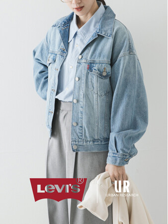 Levi’s EXCLUSIVE 90S TRUCKER