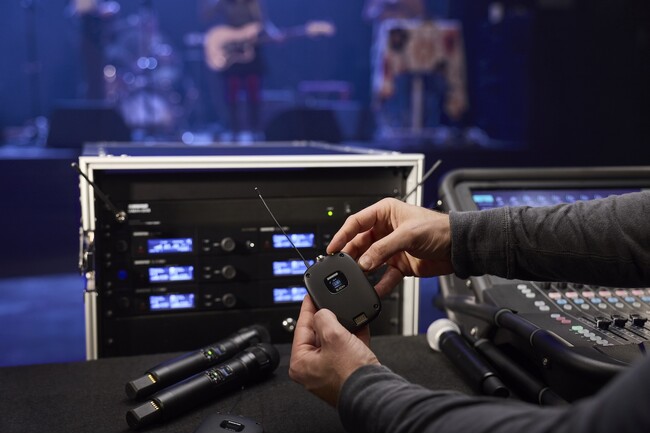 Shure、SLX‑D+ ワイヤレスマイクロホンシステムを発表。上位機で培った技術を、幅広い現場に展開