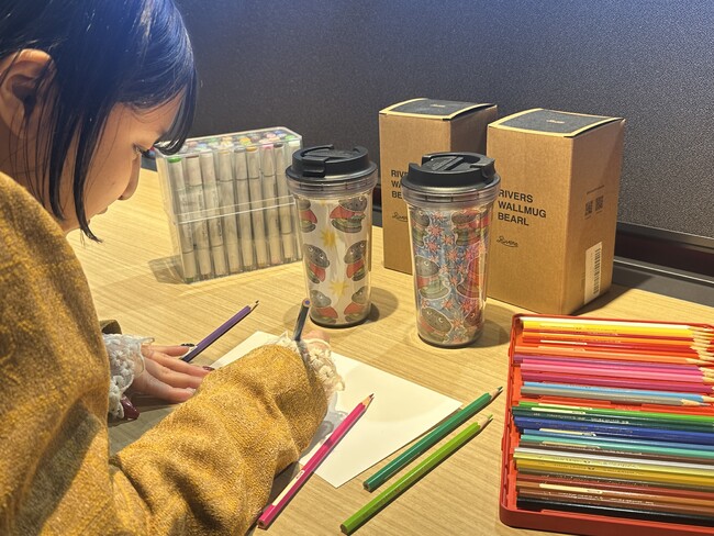 「デザインを仕事にしたい。でも、分野はまだ決められない」そんな学生に向けた3年制教育。デザイン業界で求められる「分野を超えて考える力」と、多分野の技術を学ぶ「デザイン総合学科」を2026年4月に新設