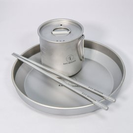 軽量なのに丈夫！防災にも使える完売したチタン製ギア3種が新しくなって1月19日から順次発売！