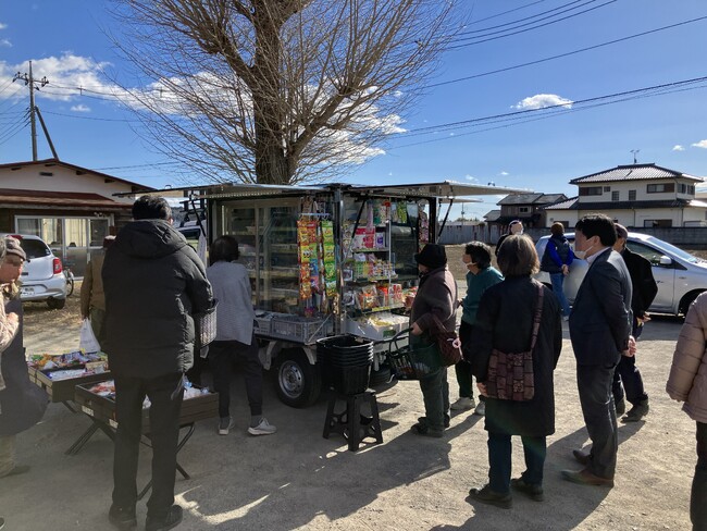 栃木県宇都宮市で移動販売車「うえたん号」を始動し、地域のコミュニティづくりを支援