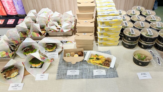 【福岡ソフトバンクホークス】グルメ新店舗「OnigiriBurger」「博多もつ鍋 前田屋」「あごだしのくばら」3店がみずほPayPayドームのコンコースに3月3日（火）オープン！