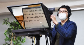 「撮り直し抑制」を目的にした“運用設計付きテレプロンプターレンタル”を提供開始 短期選挙における撮影・収録・配信の時間ロス削減を支援 「撮り直し抑制」を目的にした“運用設計付きテレプロンプターレンタル”を提供開始 短期選挙における撮影・収録・配信の時間ロス削減を支援