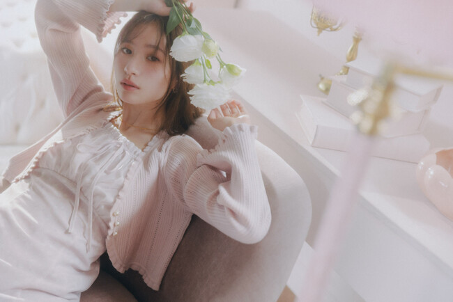 【LILLIAN CARAT】1/29(木) 白宮みずほが纏う最新LOOKBOOKを公開