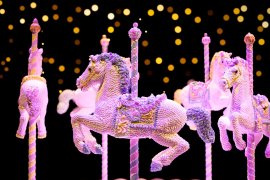 お菓子のメリーゴーラウンド(ウッドワン美術館)