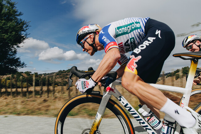 レムコのように走ろう、Red Bull - BORA - hansgroheアパレルを数量限定で販売
