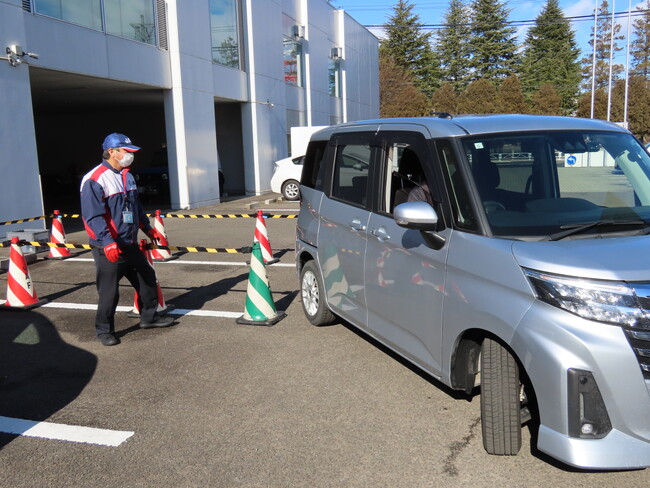 【JAF宮城】マンツーマンで駐車が苦手な方へアドバイス!
