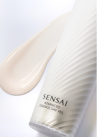 【SENSAI】エイジングケア*¹UVがリニューアル！新次元*²のハリ満ちるUV美容液「アドバンスト　エッセンスデイヴェール」2026年2月4日（水）発売