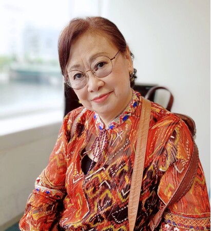 【生涯10万ページの奇跡】手塚治虫が認め、大英博物館が飾った「レジェンド」井出智香恵。78歳、月間100ページを執筆する驚異の現役漫画家が贈る、自伝『ペンにりぼんを』第3巻発売！
