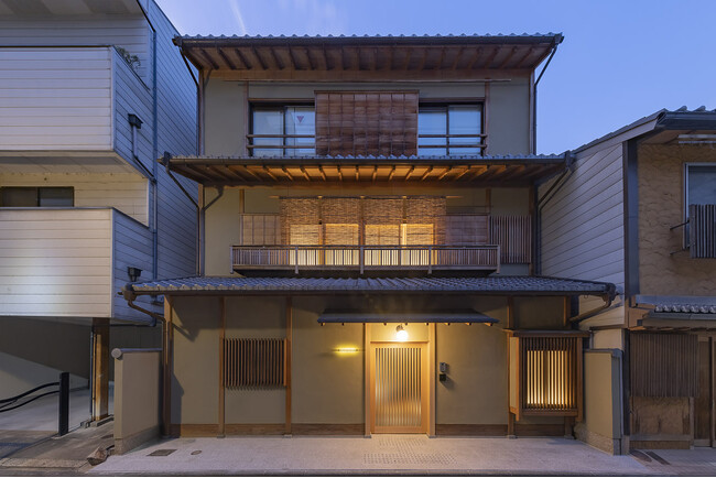 1日1組限定　京都宮川町の最高級町家「鈴 京都鴨川 hitotose 夏-Natsu-」2026年3月1日オープン