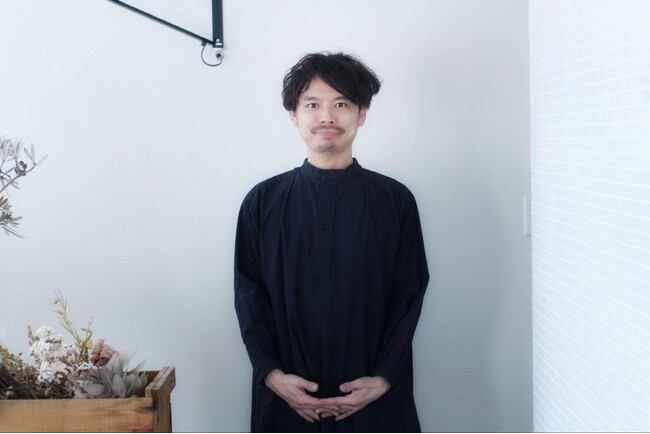 RoomClip住文化研究所、2026年2月27日よりエステーから新発売の“浮かせる”トイレ用消臭芳香剤「消臭力 DeoPita トイレ用」を監修