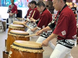 狸小路の狸太鼓