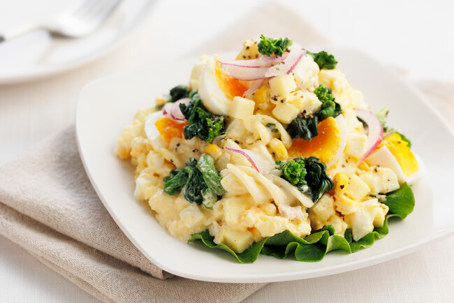 【サラダショップ｜Salad Cafe】旬の菜の花を使った春限定サラダ新発売『半熟ゆで卵と菜の花のチーズタルタルソースサラダ』