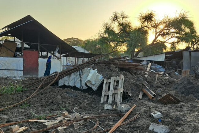 南スーダン：政府軍が国境なき医師団の病院を空爆──反政府勢力地域での医療援助が困難に