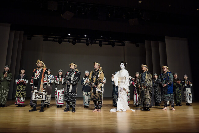 ＜イベントレポート＞【ウポポイ】北海道白老町｜歌舞伎俳優・坂東玉三郎とアイヌ舞踊が魅せる初公演に観客歓喜！