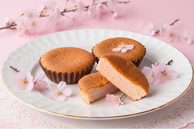 【桜スイーツ人気No.1】口の中で、桜の花が舞うような味わい。ふんわりシフォン食感の「桜マドレーヌ」が2/8より登場