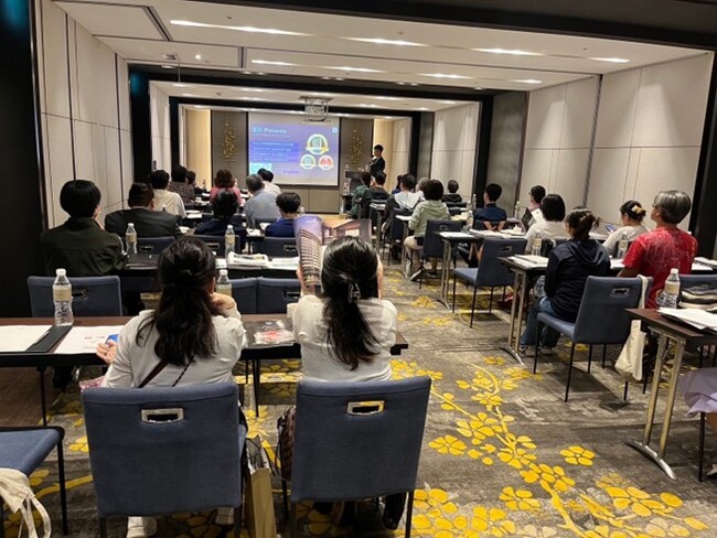 良好な日台関係を背景に現地セミナーを開催。
