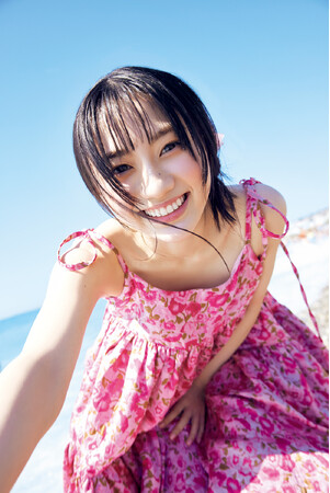 乃木坂46 5期生“さくたん”待望のソロ写真集! 川崎桜1st写真集、4月14日発売決定!