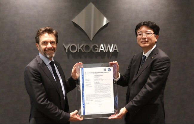 テュフズード、横河電機の電子機器に対してISO14067:2018検証声明書を発行