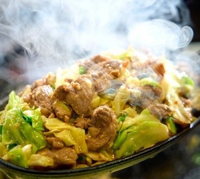 【阪急うめだ本店】 関西初出店の博多鉄板焼肉「びっくり亭本家」が登場！九州名物のお肉をふんだんに使ったメニューと柑橘スイーツが一堂に