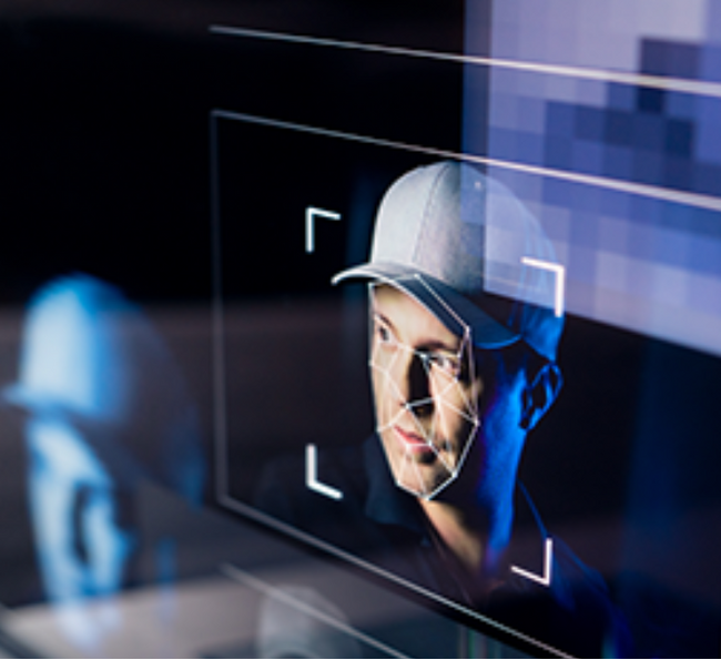 KnowBe4、自社専用のディープフェイク動画を生成できる新トレーニングを発表