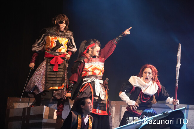 30-DELUX OSAKAの新章が始まる！　殺陣やダンスで魅せる『贋作 義経千本桜』がIMPホールで開幕