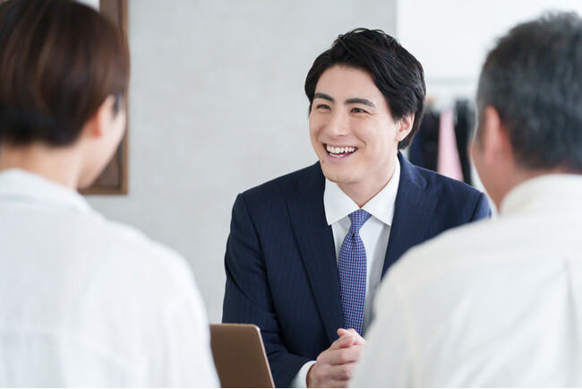 金融・保険業の講習・研修・検定のDX改革──次世代のAI eラーニングシステム『ONLINE FACE(R)』（オンラインフェイス）が本格支援開始!!