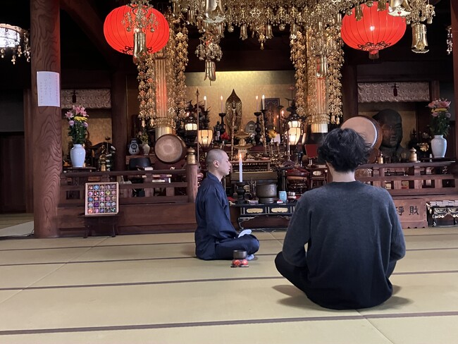 福岡市から約20分の地で”寺院リトリート”を体験。巡礼文化の残る篠栗町での企業・団体研修