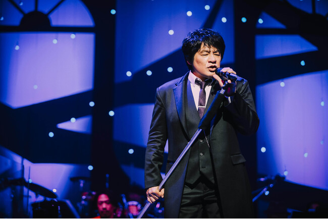 『ASKA CONCERT2026 昭和が見ていたクリスマス!?』ライブレポートが到着