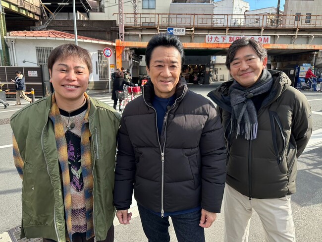 HOUND DOG大友康平、北大路欣也や西田敏行との華麗なる交友関係！ ノンスタ井上はおいしすぎる“ずぶ濡れ”ハプニング！　大阪・寺田町で爆笑おっさんぽ