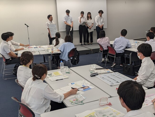 協同組合っていいところ？　多業種招き職員が研修