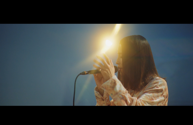 Uru 2月18日発売ニューアルバム『tone』より、本日全国公開の木村拓哉主演映画『教場 Requiem』主題歌「今日という日を」スタジオライブ映像を公開！