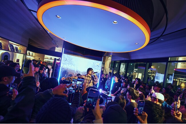 実力派アクトのグルーヴが響いた銀座の夜。glo(TM)とHYPEBEASTが贈る音楽イベント「LOVE AT FIRST」レポート