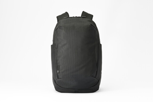 軽量ボディに機能を凝縮。“ちょうど良い”を叶えるバックパック「ace. シルパック」登場