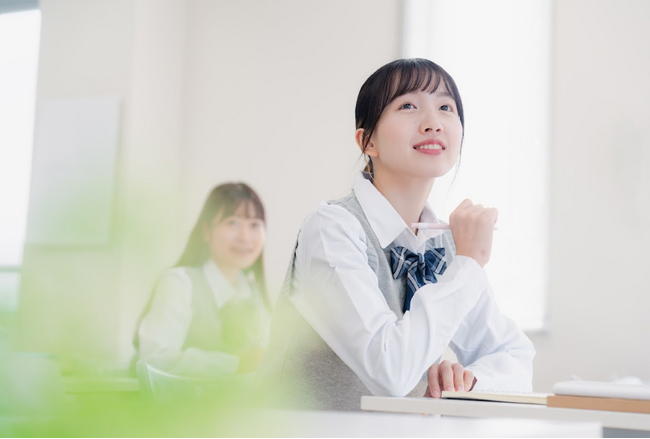 【最新】Z世代のリアルが丸わかり!16~22歳・学生の美容医療トレンド