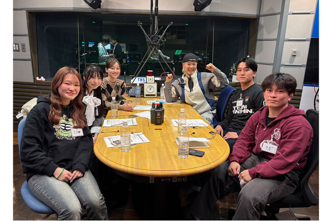 那須川天心VS二十歳リスナー！今年成人式を迎えた若者4人が生放送で天心と本音でガチンコトーク
